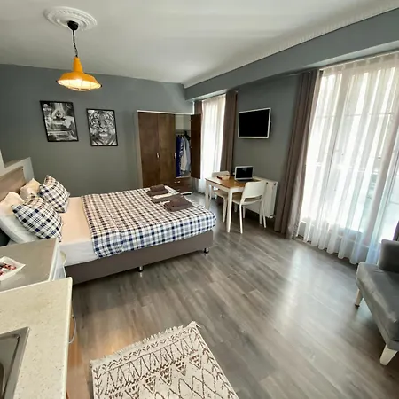 Flats Company - Karakoy