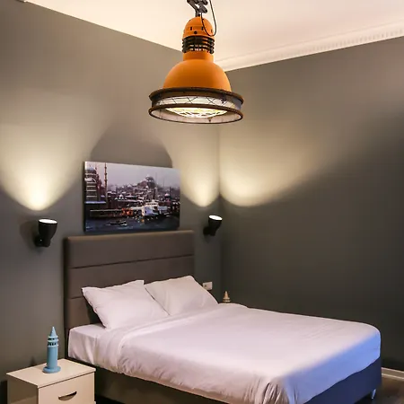 Flats Company - Karakoy *