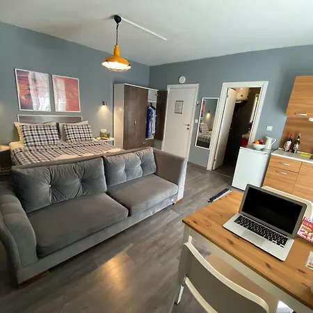 Flats Company - Karakoy *