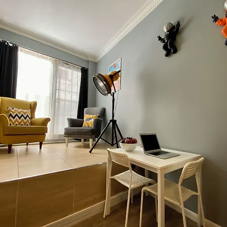 Flats Company - Karakoy *