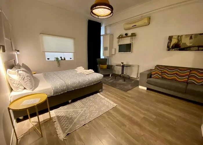 Flats Company - Karakoy *