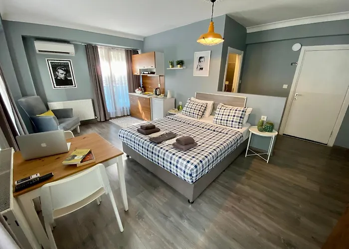 Flats Company - Karakoy *