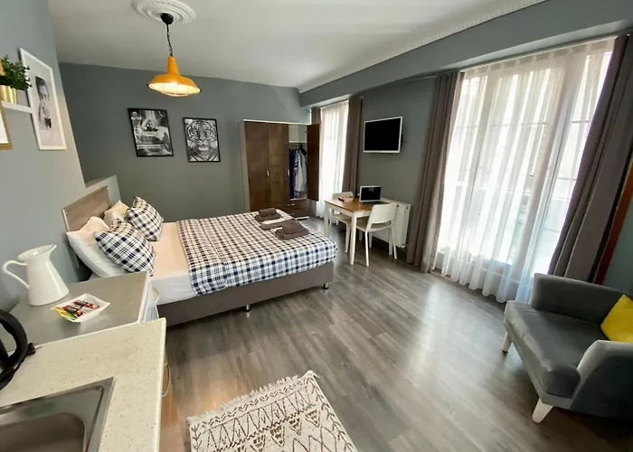 Flats Company - Karakoy