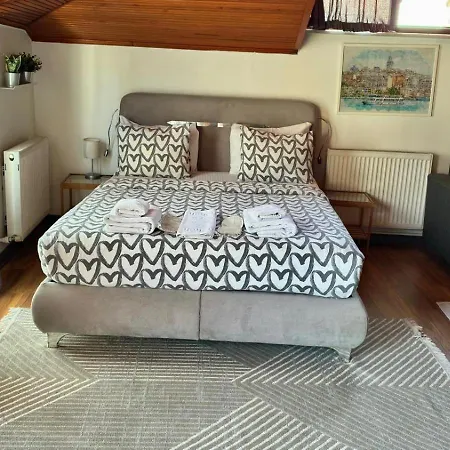 Flats Company - Karakoy